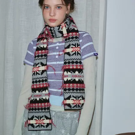 Women's Knit Vintage Scarf Shawl – 180 × 15 cm detail