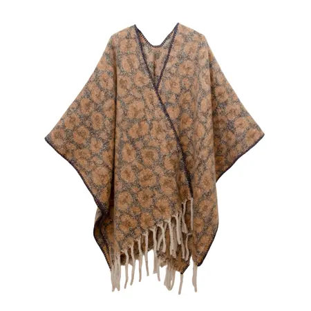 Leopard Print Jacquard Scarf Shawl – 165 × 125 cm detail