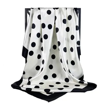 Polka Dot Scarf Shawl – 90 × 90 cm detail
