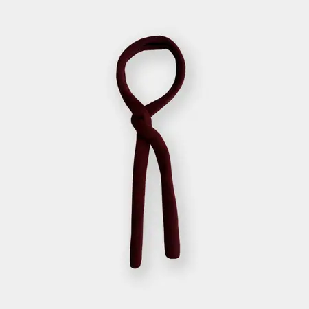 Women's Wool Solid Color Knit Narrow Scarf – 170 × 10 cm detail