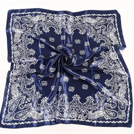 Silk Floral Paisley Scarf Shawl – 90 × 90 cm detail