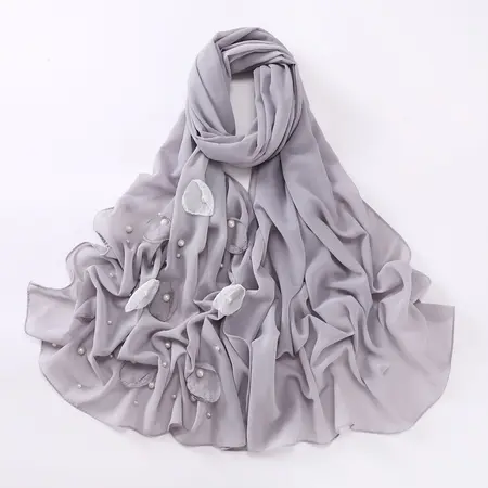 Chiffon Floral Hijab – 70 × 180 cm detail