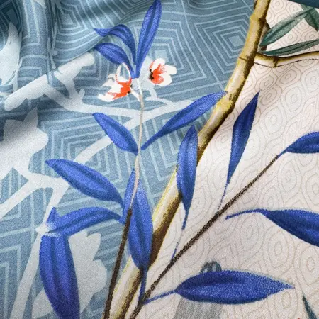 Silk Vintage Scarf Shawl – 90 × 180cm detail