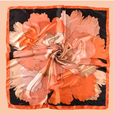 Floral Scarf Shawl – 90 × 90 cm detail