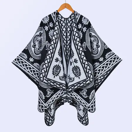 Faux Cashmere Jacquard Poncho – 130 × 150 cm