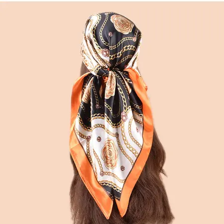 Floral Scarf Shawl – 90 × 90 cm detail