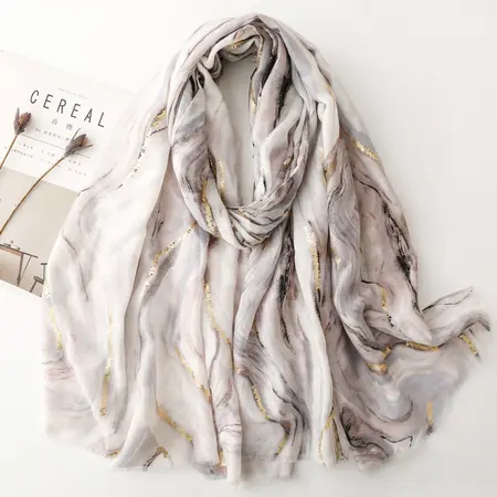 Printed Scarf Shawl – 180 × 88 cm detail