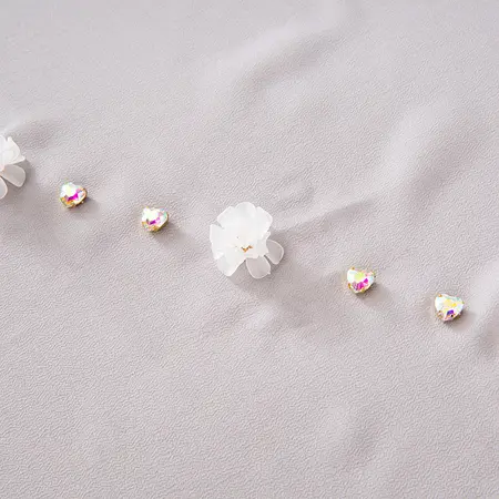 Chiffon Floral Headscarf – 80 × 180cm detail