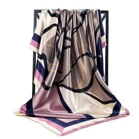 Geometric Abstract Print Scarf Shawl – 90 × 90 cm