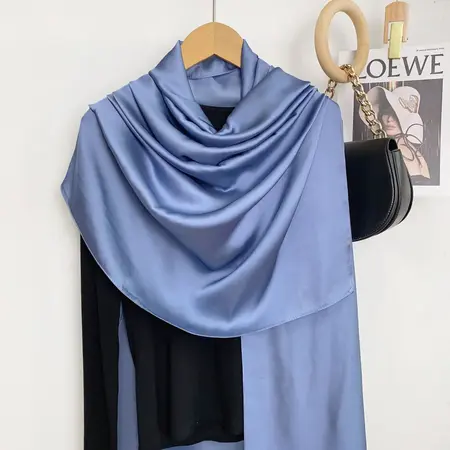 Silk Solid Color Headscarf – 90 × 180cm detail