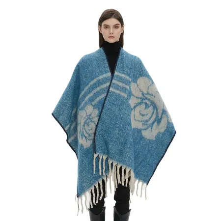 Floral Jacquard Poncho – 165 × 125 cm
