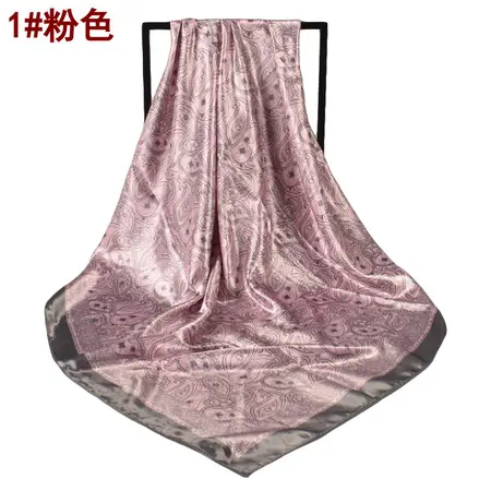 Silk Paisley Scarf Shawl – 90 × 90 cm detail