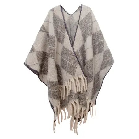 Jacquard Scarf Shawl – 165 × 125 cm detail