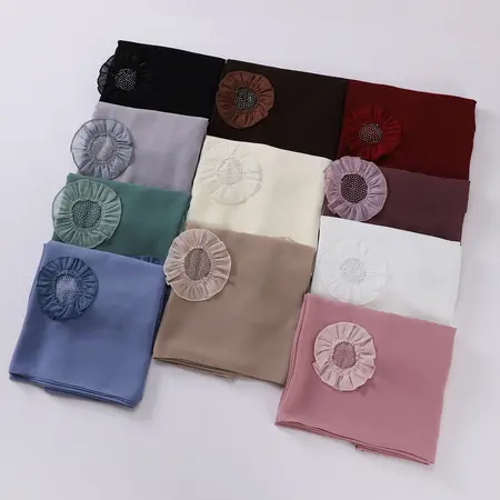 Chiffon Pleated Headscarf detail