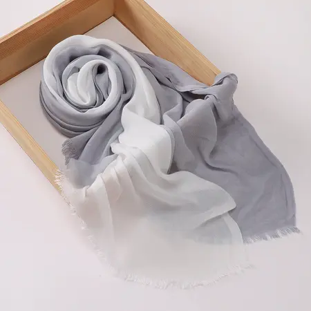 Cotton Hijab – 75 × 180 cm detail