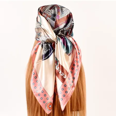 Silk Scarf Shawl – 90 × 90 cm detail