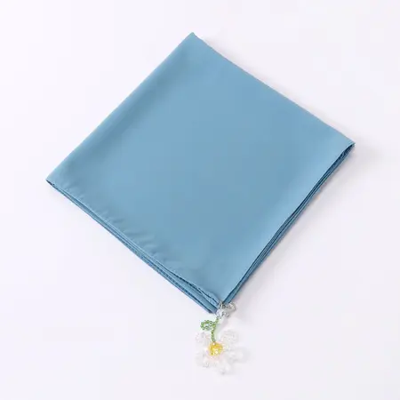 Chiffon Floral Christmas Ornament – 80 × 180cm detail