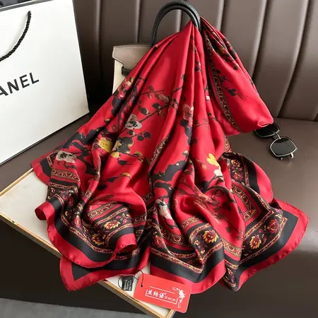 Silk Scarf Shawl – 90 × 180cm detail