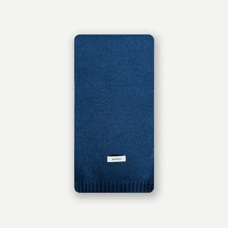 Women's 100% Wool Solid Color Scarf Shawl – 155 × 20 cm detail