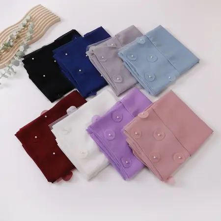Chiffon Floral Polka Dot Hijab detail