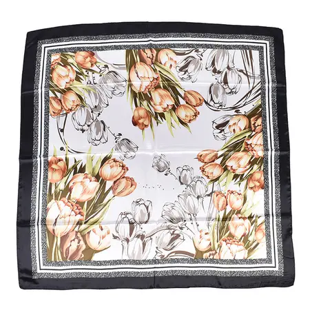 Printed Scarf Shawl – 90 × 90 cm detail