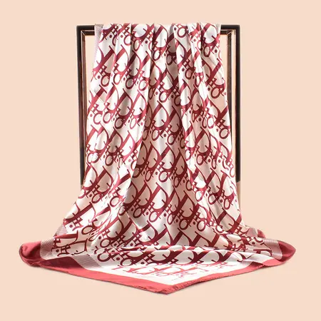 Silk Scarf Shawl – 90 × 90 cm detail
