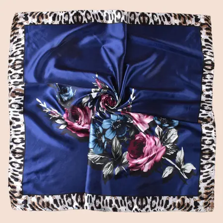 Silk Leopard Print Printed Scarf Shawl – 90 × 90 cm detail