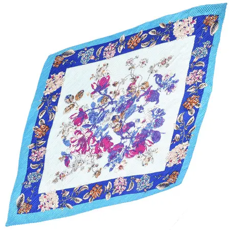 Silk Floral Pleated Vintage Scarf Shawl – 90 × 90 cm detail