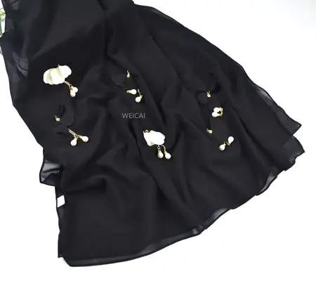 Women's Chiffon Floral Hijab detail