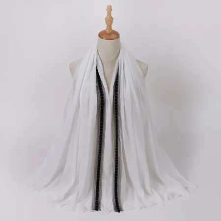 Chiffon Hijab – 70 × 170 cm detail