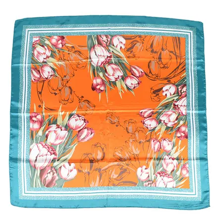Printed Scarf Shawl – 90 × 90 cm detail