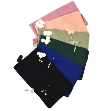 Women's Chiffon Floral Hijab detail