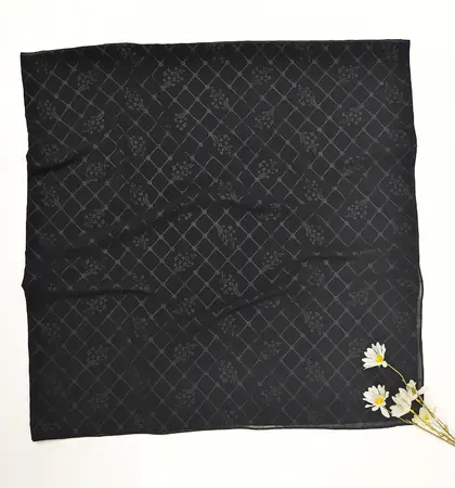 Cotton Headscarf – 70 × 170 cm detail