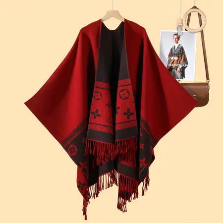 Women's Poncho – 130 × 150 cm