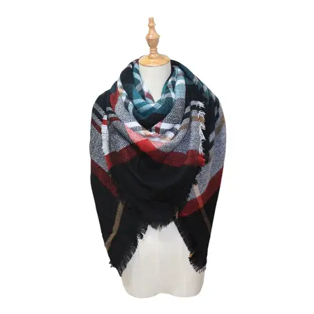 Faux Cashmere Plaid Scarf Shawl – 140 × 140 cm detail
