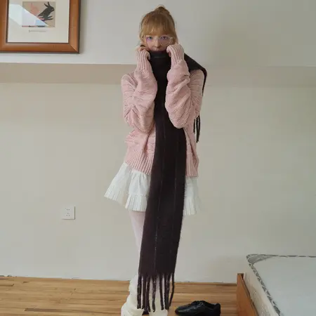 25% Wool Blend Striped Scarf Shawl – 230 × 30 cm detail