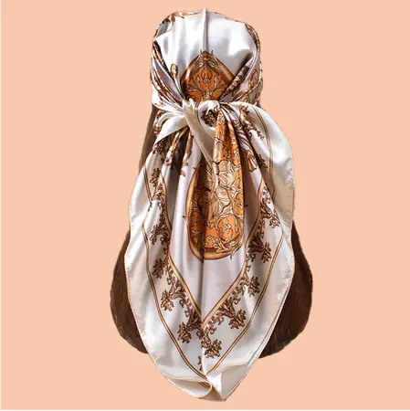 Printed Scarf Shawl – 90 × 90 cm detail