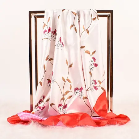 Women's Scarf Shawl – 90 × 90 cm detail