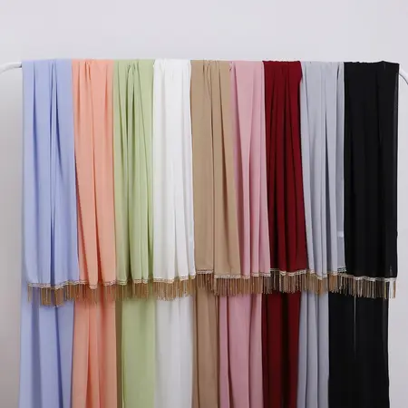 Chiffon Fringed Hijab detail
