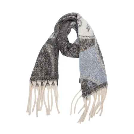 Floral Jacquard Scarf Shawl – 185 × 40 cm + 15 cm fringe; 280 g per scarf detail