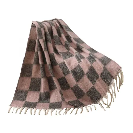 Scarf Shawl – 165 × 125 cm detail