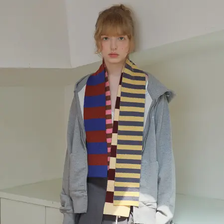 Women's Wool Striped Scarf Shawl – 135 × 10 cm detail