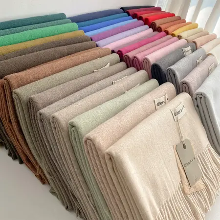 Women's Faux Cashmere Solid Color Scarf Shawl – 65 × 200 cm detail