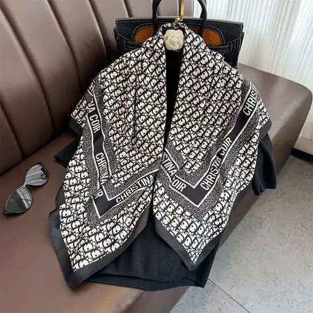 Printed Scarf Shawl – 90 × 90 cm