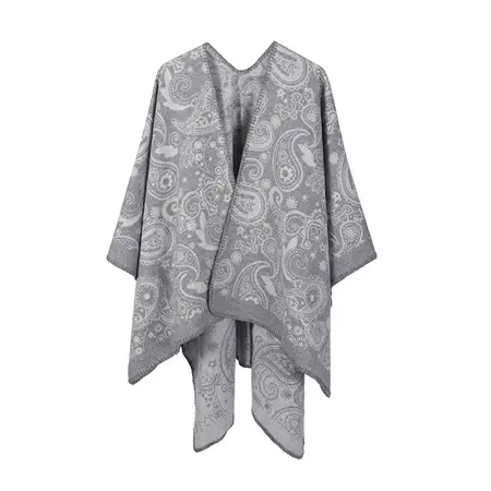 Women's Wool Jacquard Scarf Shawl – 165 × 130 cm detail