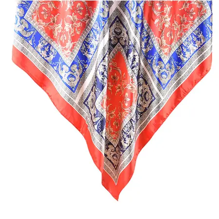 Vintage Scarf Shawl – 90 × 90 cm detail