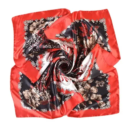 Silk Scarf Shawl – 90 × 90 cm detail
