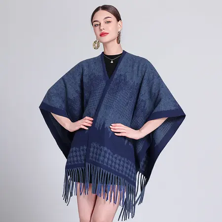 Plaid Knit Fringed Vintage Poncho detail