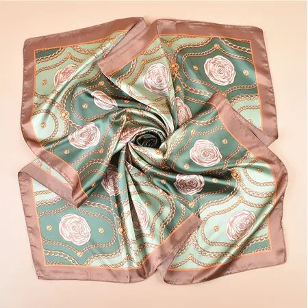 Floral Scarf Shawl – 90 × 90 cm detail
