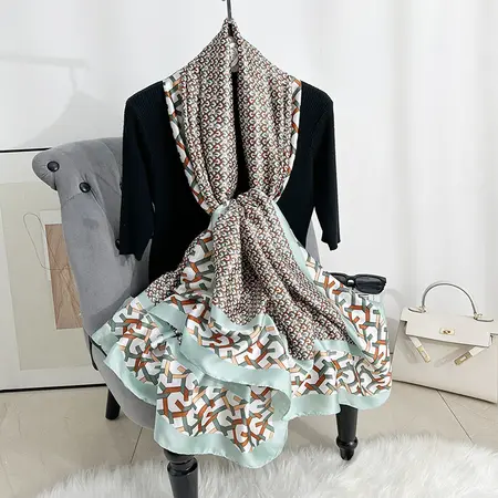 Geometric Printed Headscarf detail